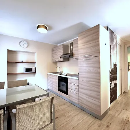 La Fonte Dell' 8-private Parking Appartement Siena