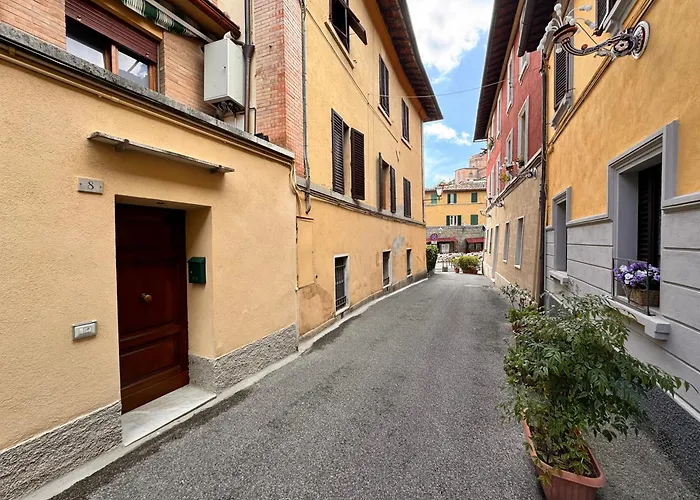 La Fonte Dell' 8-private Parking * シエーナ