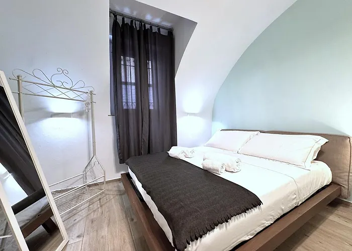 La Fonte Dell' 8-private Parking